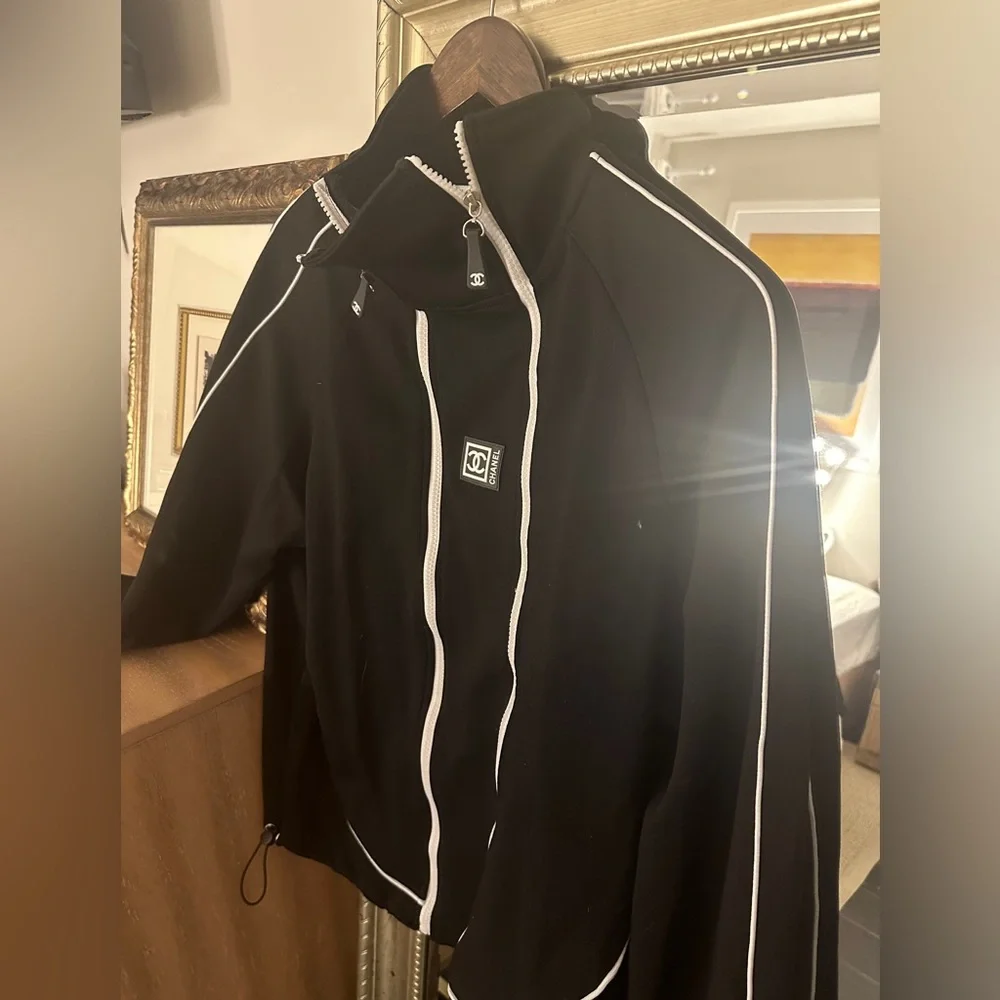 SOLD - Picture 2 of 4